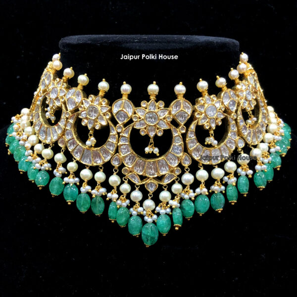 NK147 18k Gold Uncut Diamond Polki Emeralds Jadau Necklace